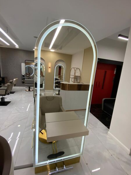 Rosh Island Ada Kuaför Tezgahı